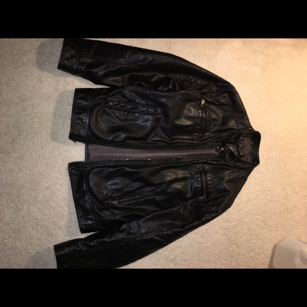 Calvin Klein leather authentic 10/10 condition